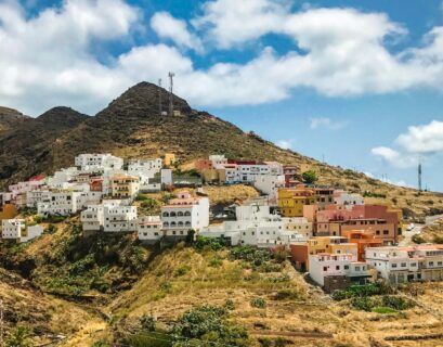 white and multicolored concrete building