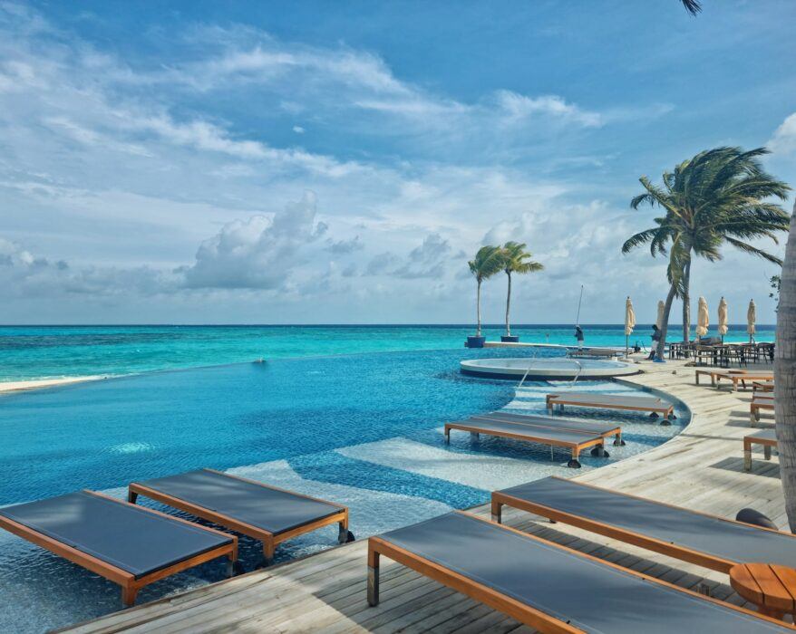 Co spakować na zimowy wyjazd na Malediwy lub Zanzibar?