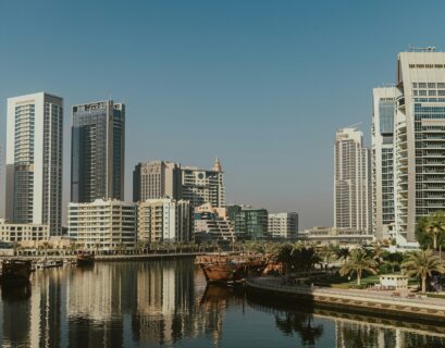 Dubaj zimą – co zobaczyć i jak uniknąć tłumów?