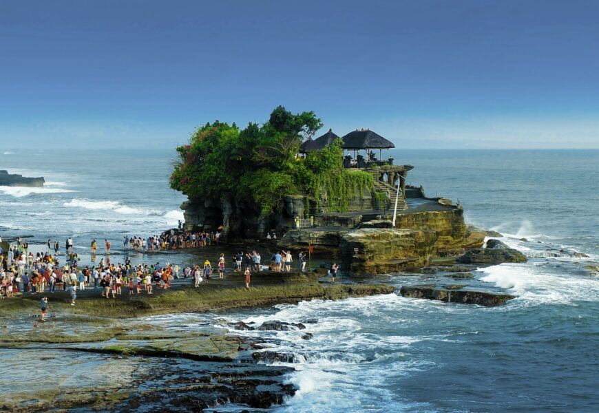 Egzotyczne zimowe podróże: Od Bali po Zanzibar