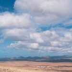 Lanzarote – wulkaniczne krajobrazy i niezwykła architektura zimą