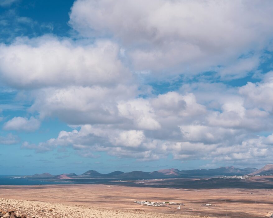 Lanzarote – wulkaniczne krajobrazy i niezwykła architektura zimą