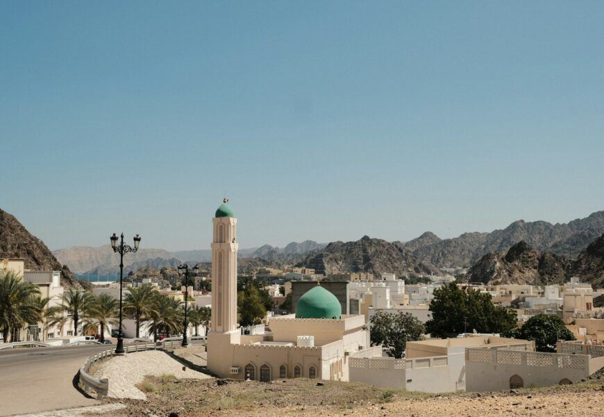 Oman w dwa dni: Góry, plaże i orientalna kultura