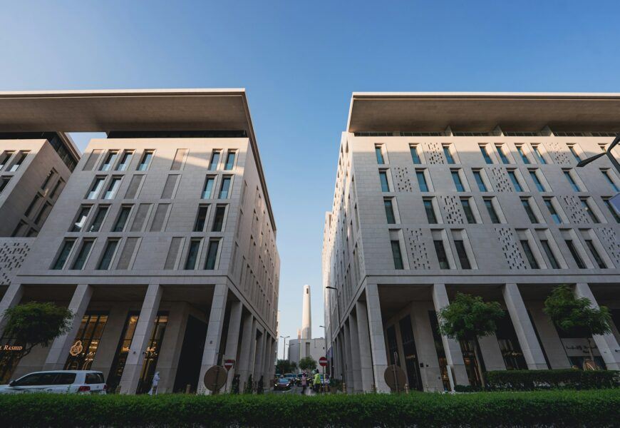 Pustynna oaza w Katarze: Wycieczki z Dohy i noclegi pod gwiazdami