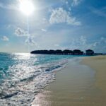 Zanzibar czy Malediwy? Porównanie rajskich destynacji zimowych